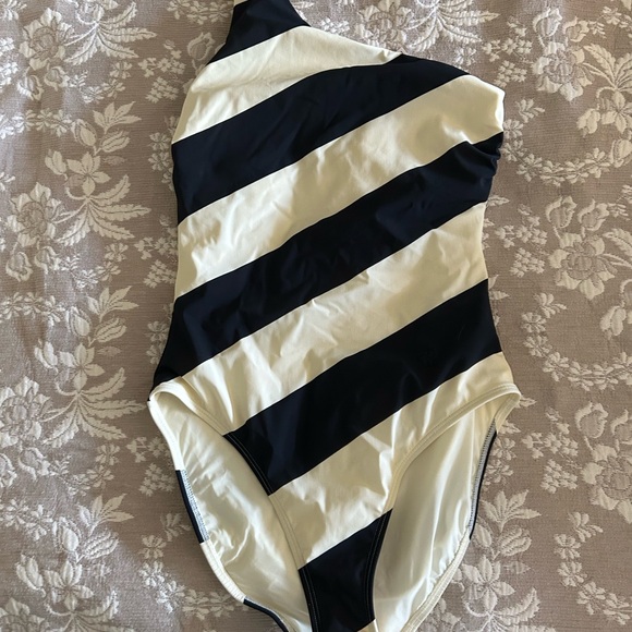 Tori Burch swimsuit sz m one shoulder - Picture 2 of 3